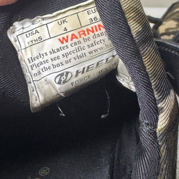 Heelys Force Sneakers Size 5 Youth Camouflage Black Green - Picture 5 of 8